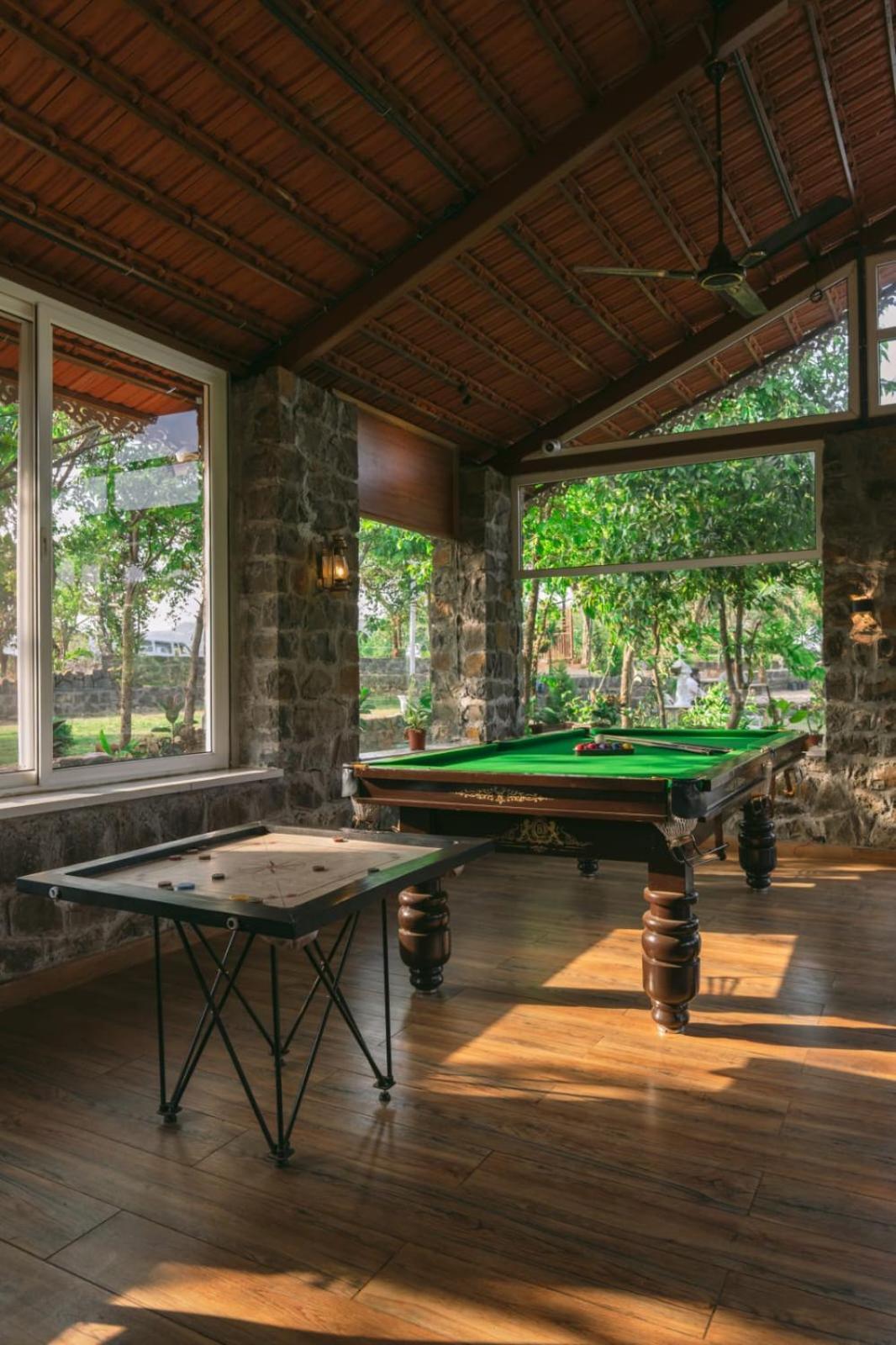 Eshi Resorts And Restaurant - Bhimashankars Jungle Luxury Resort Taleghar Buitenkant foto