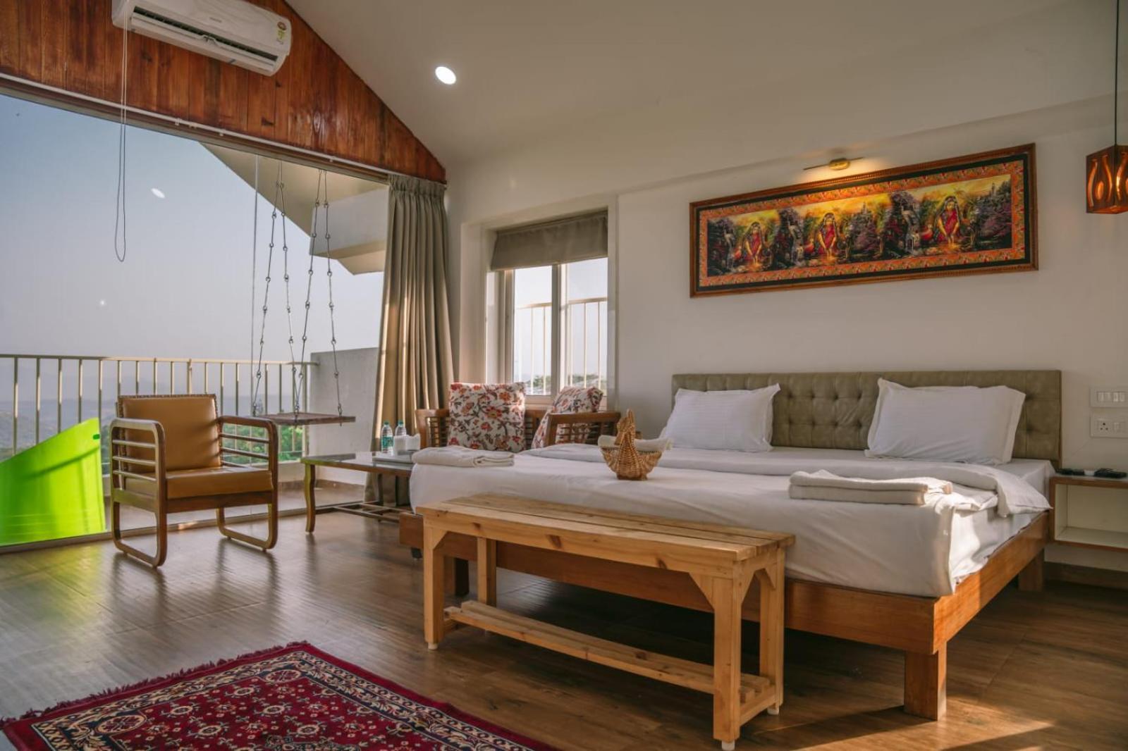 Eshi Resorts And Restaurant - Bhimashankars Jungle Luxury Resort Taleghar Buitenkant foto